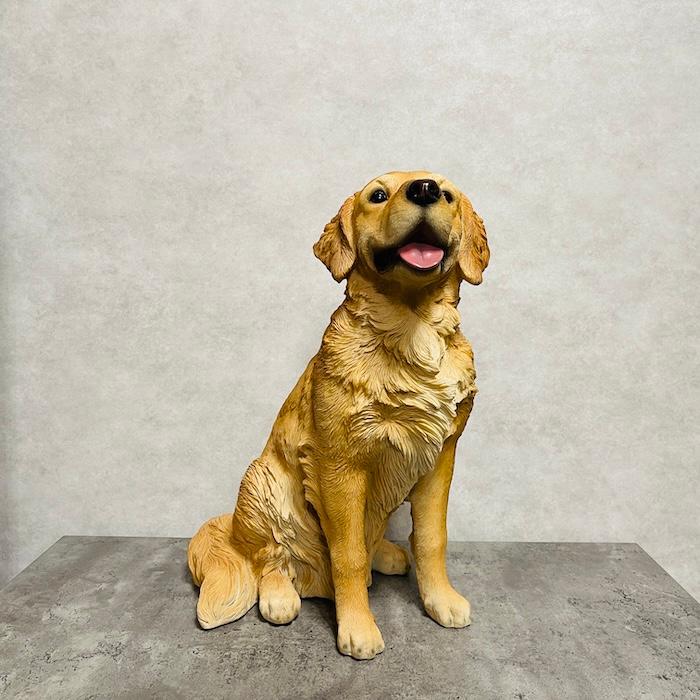WOOBIA（ウービア） 犬 置物 大型 動物 お座りゴールデンレトリバー