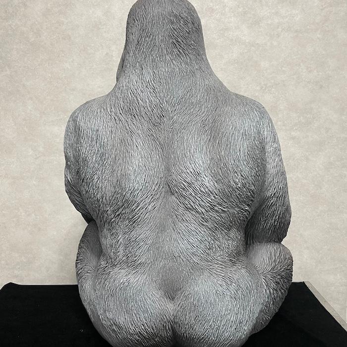 置物 動物 お座り特大黒ゴリラ 高さ76cm おしゃれ 大きい 玄関