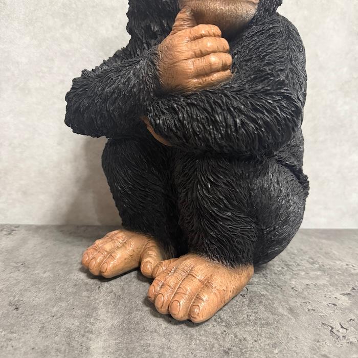 置物 動物 腕を組んで座る チンパンジー 中 高さ28cm おしゃれ 大きい