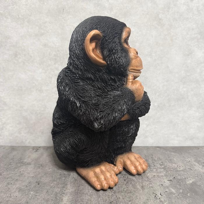 置物 動物 腕を組んで座る チンパンジー 中 高さ28cm おしゃれ 大きい