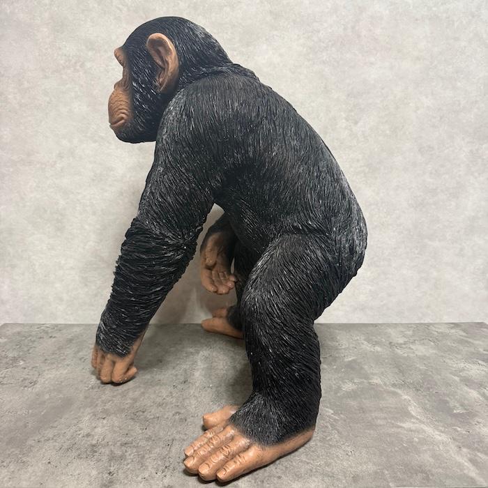 置物 構える チンパンジー 大 高さ50cm 動物 woobia 巨大オブジェ