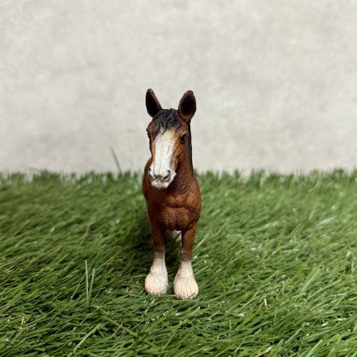 馬 置物 立つブラウン馬 高さ11cm おしゃれ かわいい 玄関 インテリア