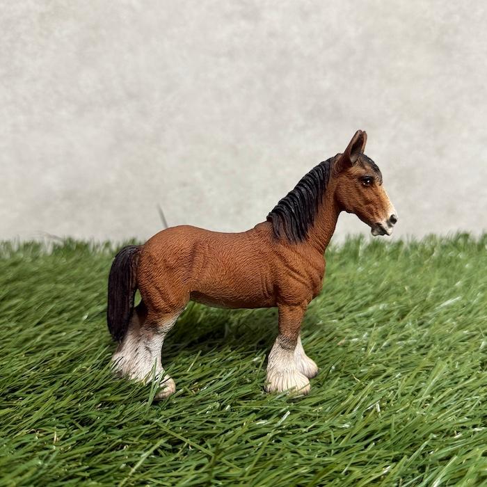 馬 置物 立つブラウン馬 高さ11cm おしゃれ かわいい 玄関 インテリア