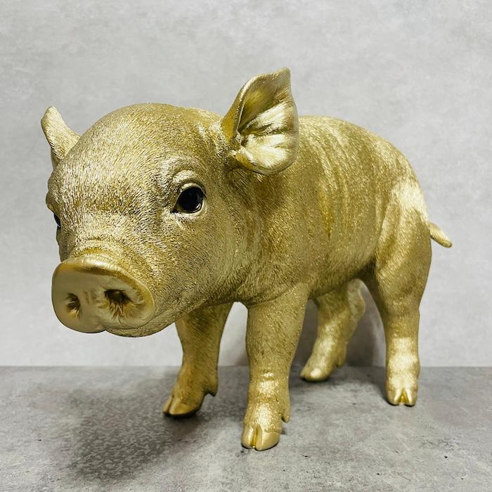 置物 動物 下を向く金色子豚 ゴールド 金色 縁起物 高さ23cm woobia