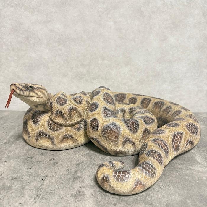 WOOBIA（ウービア） 蛇の置物 ブラウンうわばみ 横幅45cm ヘビ 巨大 