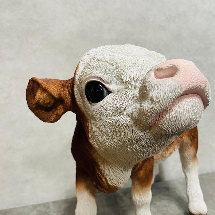 置物 動物 見上げる子牛 高さ42.5cm woobia おしゃれ 大きい 玄関