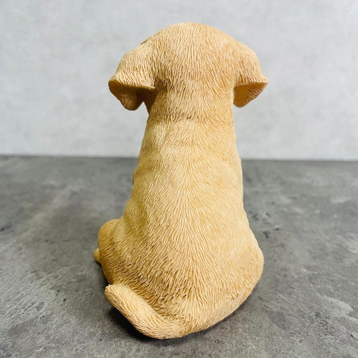 置物 犬 かわいい 動物 玄関 頭を上げるラブラドールレトリバー