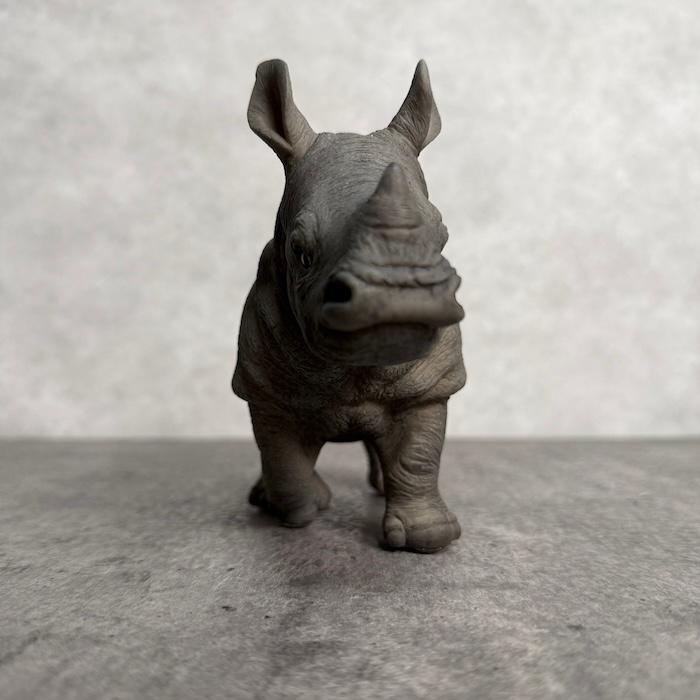 置物 動物 歩き出すサイ 小 高さ13cm  woobia おしゃれ 大きい 玄関インテリア 庭 かわいいオブジェ リアル |  | 04