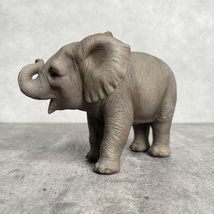 置物 動物 鼻を上げるゾウ 横幅16.9cm 象 縁起物 風水 woobia おしゃれ