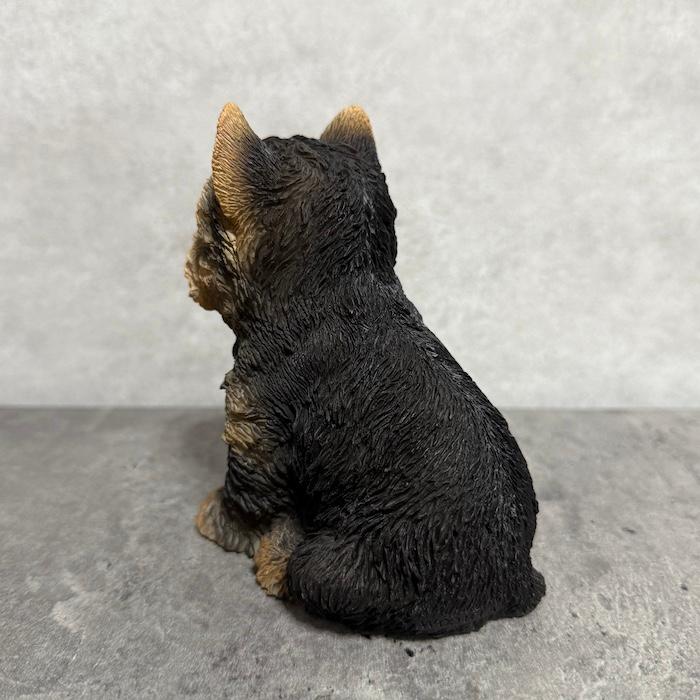 犬 置物 おしゃれ お座りヨークシャー・テリア 小 かわいい 動物 インテリア オブジェ ガーデンオーナメント woobia ウービア |  | 10