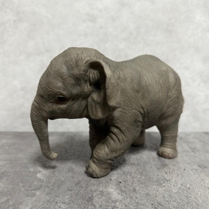 置物 動物 歩く子ゾウ 高さ12cm 象 縁起物 風水 woobia おしゃれ