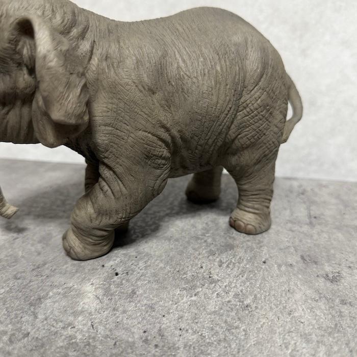WOOBIA（ウービア） 置物 動物 歩く子ゾウ 高さ12cm 象 縁起物 風水