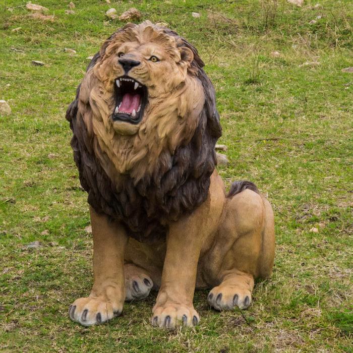 置物 動物 吠えるライオン 特大 高さ108cm おしゃれ 大きい 玄関 インテリア 庭 ガーデン かわいい オブジェ 北欧 リアル 大型 面白い woobiaの画像