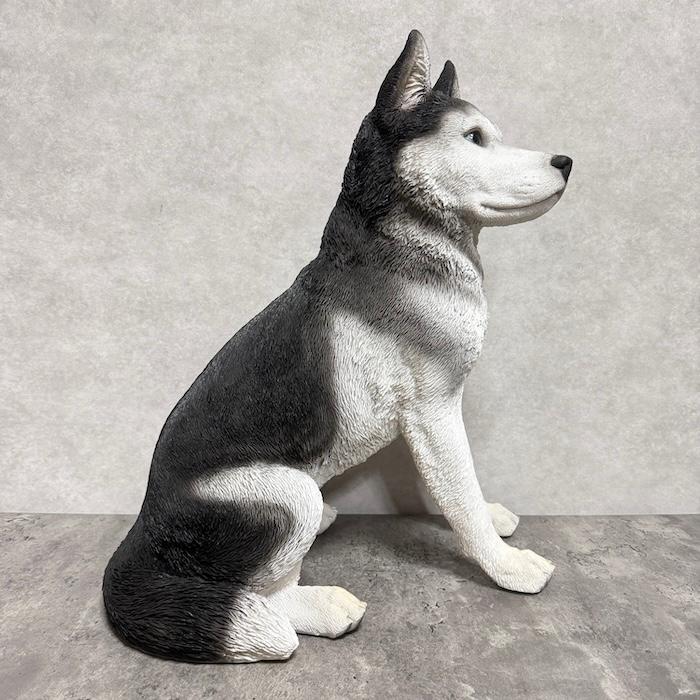 WOOBIA（ウービア） 犬 置物 大型 かわいい 動物 玄関 お座り