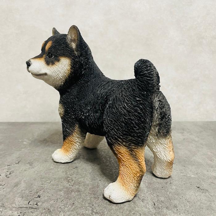 置物 犬 かわいい 動物 玄関 歩く黒柴犬 横幅18.5cm グッズ おしゃれ