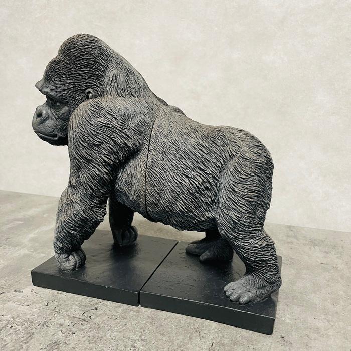 ゴリラ素焼き置き物陶芸2体セット