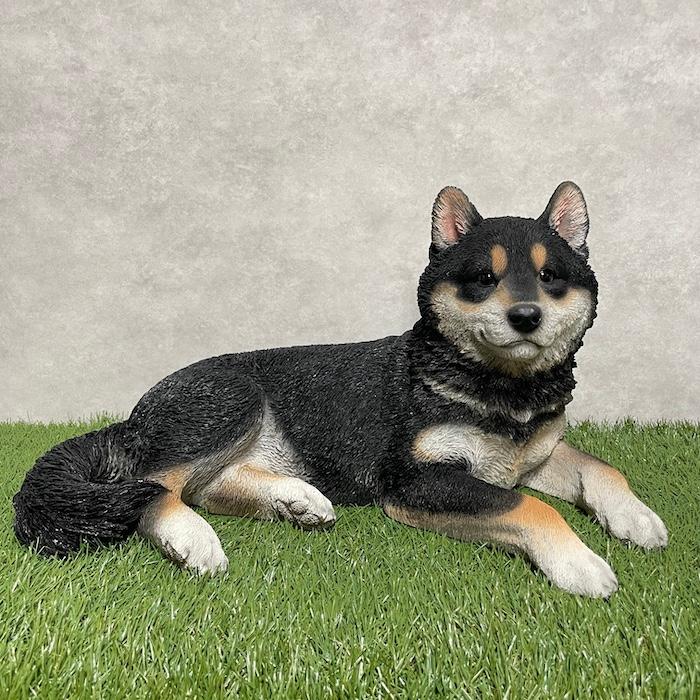 犬　置物　リアル　柴犬　黒柴　40cm ガーデン dinos ≪親黒柴≫ 黒柴犬親子のオーナメント ガーデン 置物