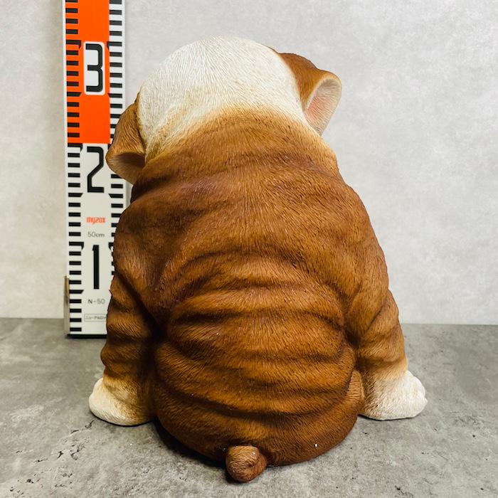 置物 犬 かわいい 高さ28.5cm 動物 玄関 居眠りするブルドッグ 中 おしゃれ インテリア ガーデンオーナメント  woobia ウービア |  | 04