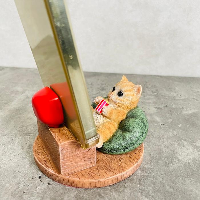 スマホスタンド 卓上 猫 おもしろ 動物 テレビを見る茶トラ猫 ネコ