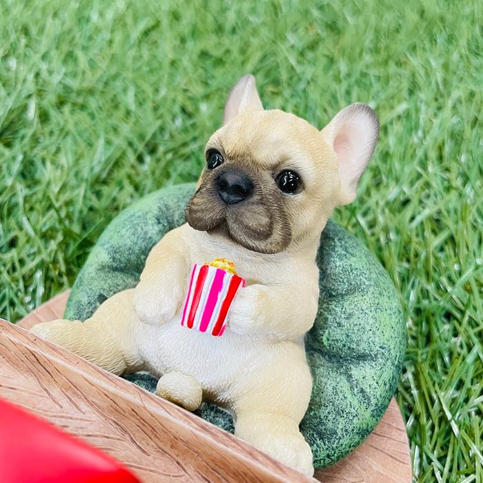 スマホスタンド 卓上 犬 おもしろ 動物 テレビを見るフレンチブルドッグ かわいい置物 おしゃれ スマホホルダー  woobia ウービア |  | 06