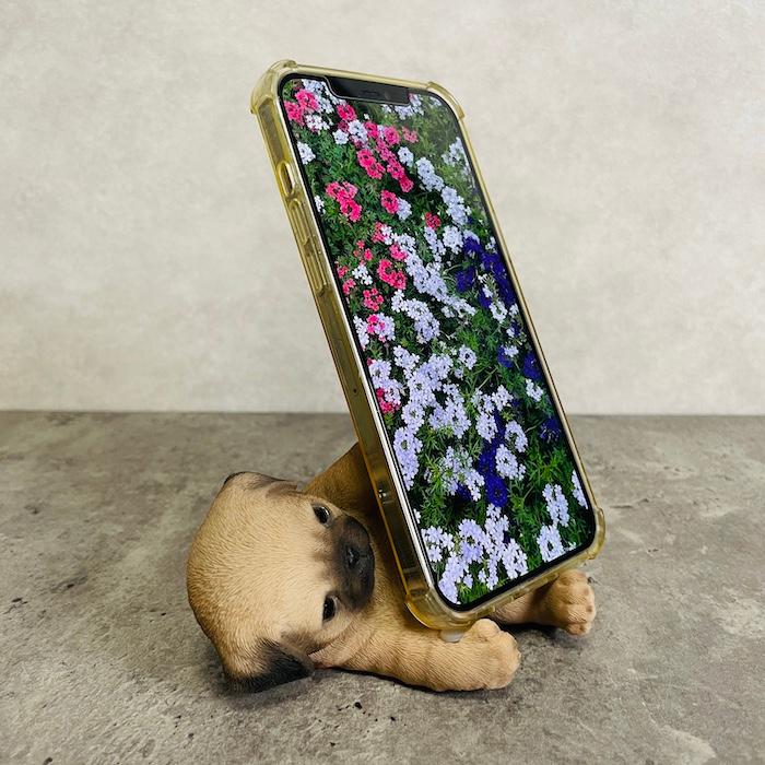 スマホスタンド 卓上 犬 おもしろ 動物 パグ イヌ 置物 アニマル かわいい おしゃれ 写真立て スマホホルダー woobia ウービア |  | 03
