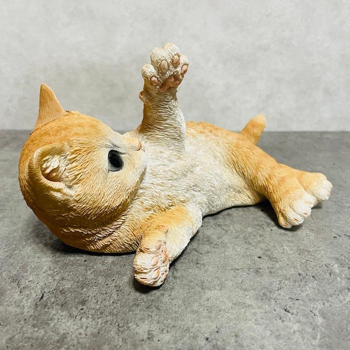 置物 猫 かわいい 動物 玄関 じゃれる茶トラ子猫 おしゃれ インテリア