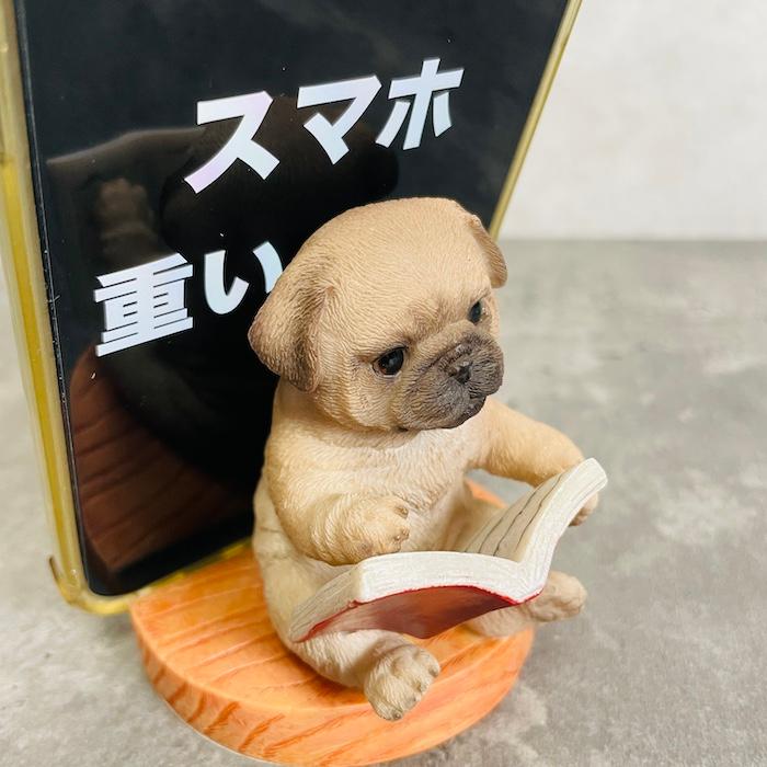 スマホスタンド 卓上 犬 おもしろ 動物 本を見るパグ 置物 トイレ かわいい おしゃれ 写真立て スマホホルダー woobia ウービア |  | 09