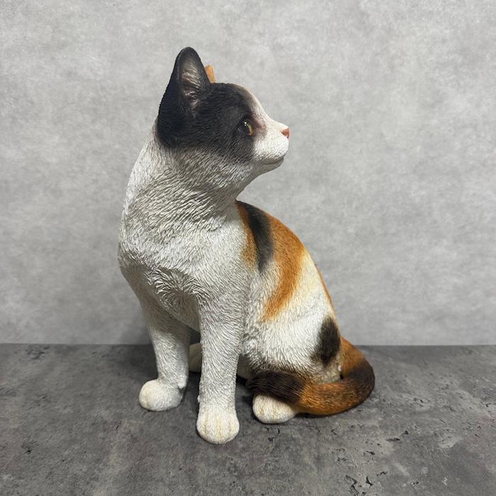 WOOBIA（ウービア） 置物 猫 動物 かわいい 振り返る三毛猫 大 ネコ 高