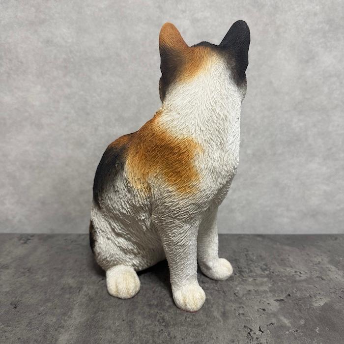 置物 猫 動物 かわいい 振り返る三毛猫 大 ネコ 高さ26.3cm woobia