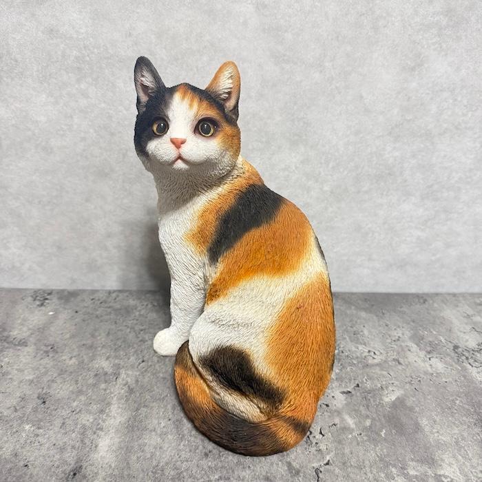 WOOBIA（ウービア） 置物 猫 動物 かわいい 振り返る三毛猫 大 ネコ 高