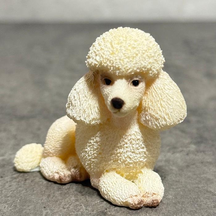 WOOBIA（ウービア） 置物 犬 かわいい 動物 玄関 高さ4.8cm 横座り