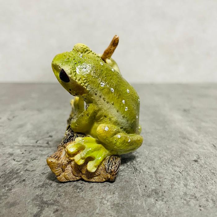 銅置物⑅カエル(名刺立て)⑅インドネシア カエル 置物 かわいい 名刺立て 蛙 縁起物 風水 玄関 おしゃれ 可愛い