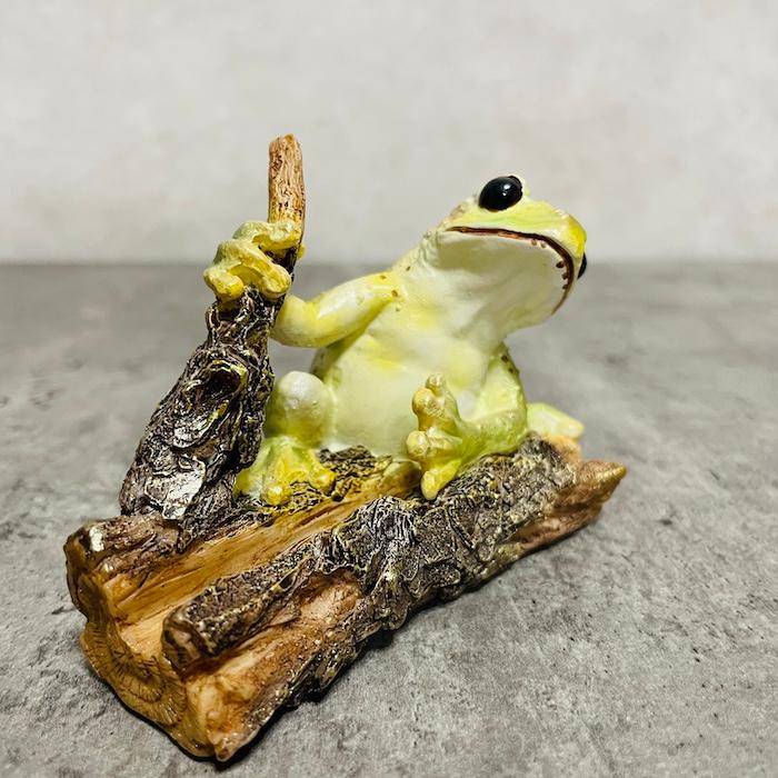 WOOBIA（ウービア） カエル 置物 かわいい 名刺立て 蛙 縁起物 風水