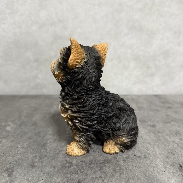 犬 置物 おしゃれ 頭を上げるヨークシャーテリア かわいい 動物