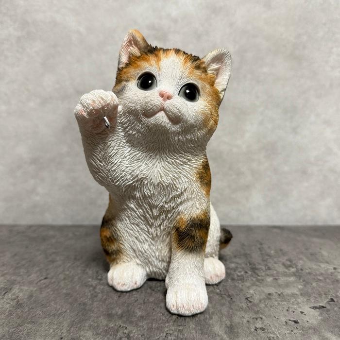 猫の置物 ソーラーランプを右手で持ち上げる三毛猫 高さ17cm woobia かわいい動物 おしゃれなインテリア |  | 07