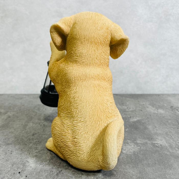 置物 犬 かわいい 動物 ソーラーランプを左手で持ち上げるラブラドールレトリバー おしゃれ 庭 インテリア woobia ウービア |  | 05