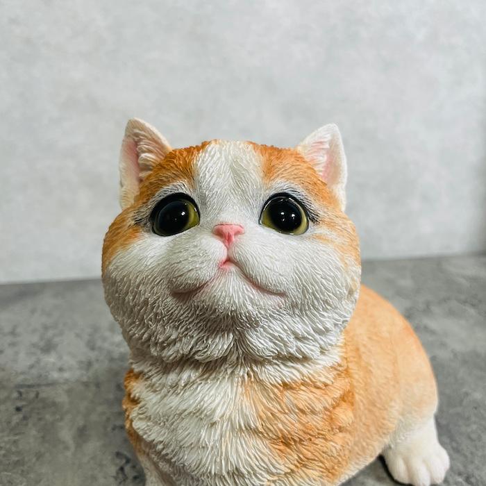 WOOBIA（ウービア） 置物 猫 かわいい 動物 玄関 お座り マンチカン