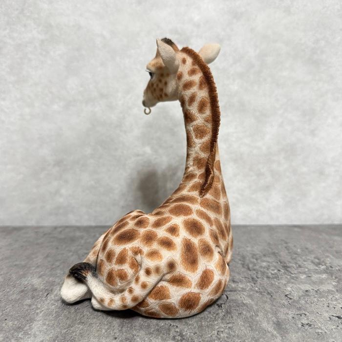 動物の置物 ソーラーランプを口でくわえるキリン 高さ18cm 縁起物 風水 woobia おしゃれ 玄関インテリア 庭 ガーデン かわいいオブジェ |  | 10