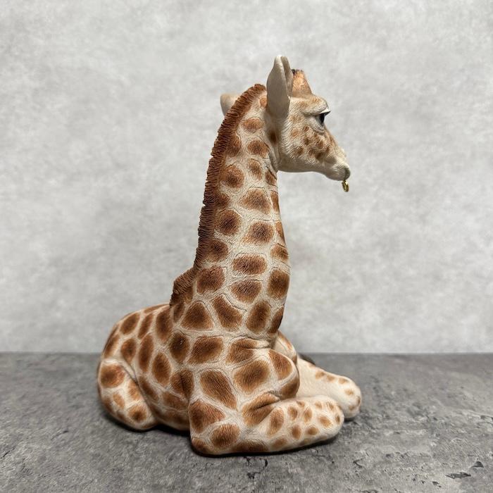 動物の置物 ソーラーランプを口でくわえるキリン 高さ18cm 縁起物 風水 woobia おしゃれ 玄関インテリア 庭 ガーデン かわいいオブジェ |  | 12