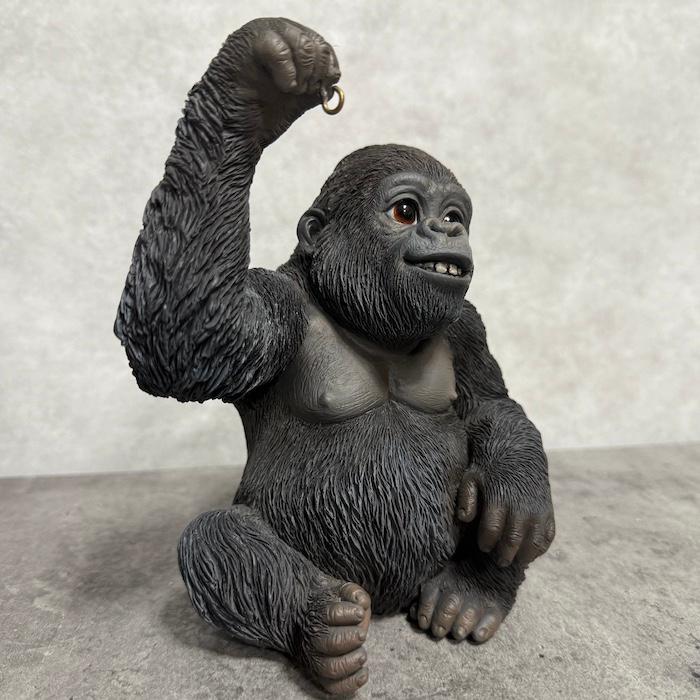 置物 かわいい 動物 玄関 ソーラーランプを右手で持ち上げる黒ゴリラ おしゃれ インテリア ガーデンオーナメント woobia ウービア |  | 10