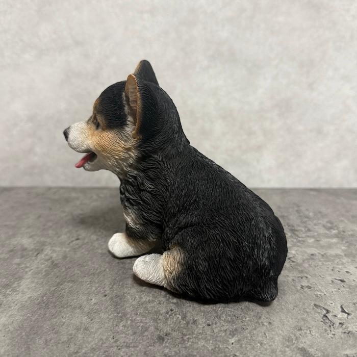 犬 置物 おしゃれ 左向き座りウェルシュコーギー黒 中 高さ11.5cm かわいい 動物 インテリア オブジェ ガーデンオーナメント woobia ウービア |  | 03