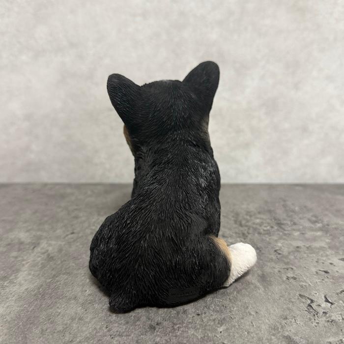 犬 置物 おしゃれ 左向き座りウェルシュコーギー黒 中 高さ11.5cm かわいい 動物 インテリア オブジェ ガーデンオーナメント woobia ウービア |  | 04