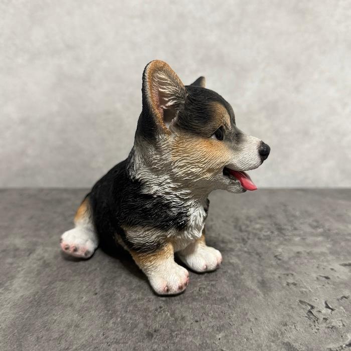 犬 置物 おしゃれ 左向き座りウェルシュコーギー黒 中 高さ11.5cm かわいい 動物 インテリア オブジェ ガーデンオーナメント woobia ウービア |  | 06