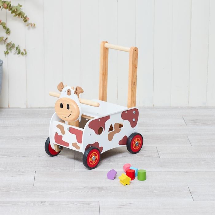 知育玩具 ウォーカー&ライド カウ 木製 おもちゃ 1歳 誕生日プレゼント 出産祝い 手押し車 乗用 型はめ 男の子 女の子 アイムトイ |  | 02