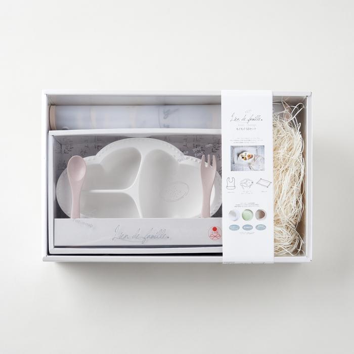 3色から選べる ベビーギフト もぐもぐ5点セット 食器 エプロン マット 一式 Lien de famille おしゃれで可愛い | lien de famille | 11