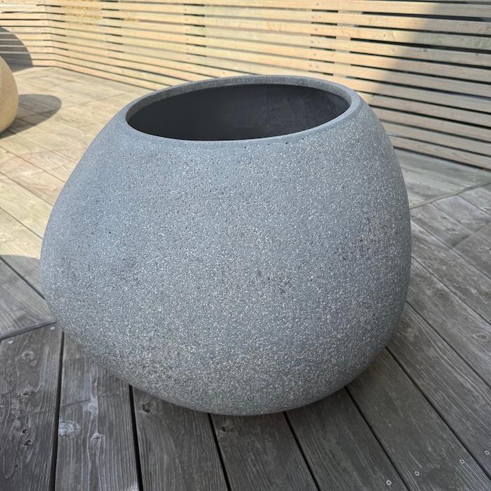 鉢カバー おしゃれ 大型 コブル プランター 22号 ポリストーン 室内 屋外 北欧 観葉植物 インテリア モダン 丸型 特大 KONTONの画像
