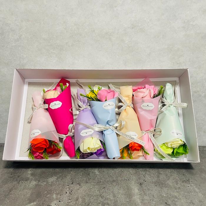 7色セット ソープフラワー ミニブーケ シャボンフラワー 石鹸素材 プレゼントギフト おしゃれでかわいいお花 母の日 お祝い |  | 14