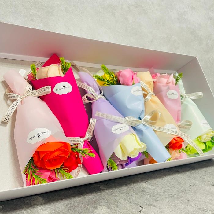 7色セット ソープフラワー ミニブーケ シャボンフラワー 石鹸素材 プレゼントギフト おしゃれでかわいいお花 母の日 お祝い |  | 15