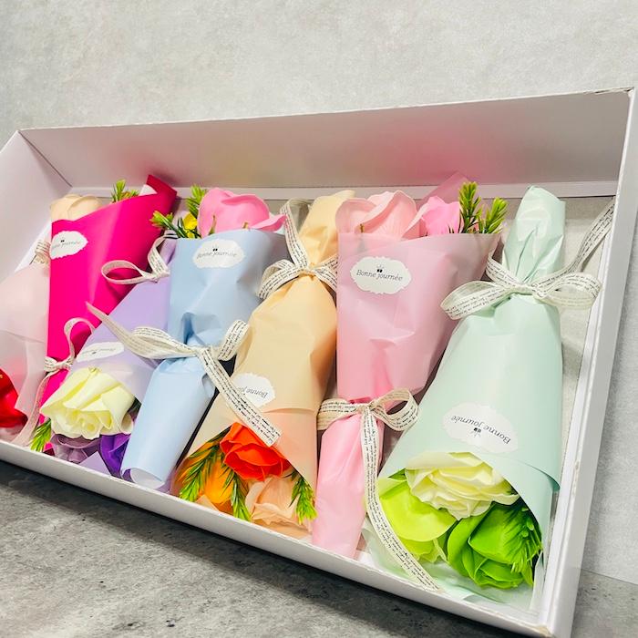 7色セット ソープフラワー ミニブーケ シャボンフラワー 石鹸素材 プレゼントギフト おしゃれでかわいいお花 母の日 お祝い |  | 16