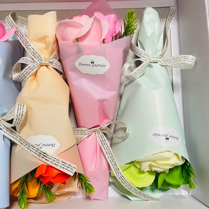 7色セット ソープフラワー ミニブーケ シャボンフラワー 石鹸素材 プレゼントギフト おしゃれでかわいいお花 母の日 お祝い |  | 17